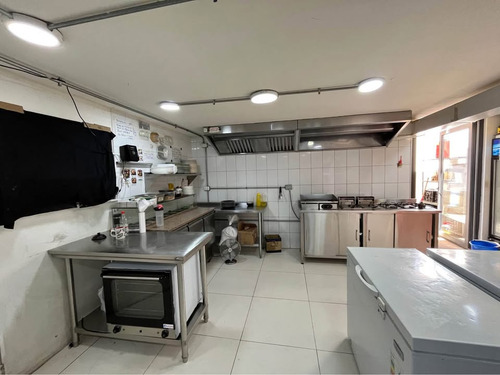 Arriendo Local Comercial Pedro De Valdivia, Ñuñoa. 150 Mt2