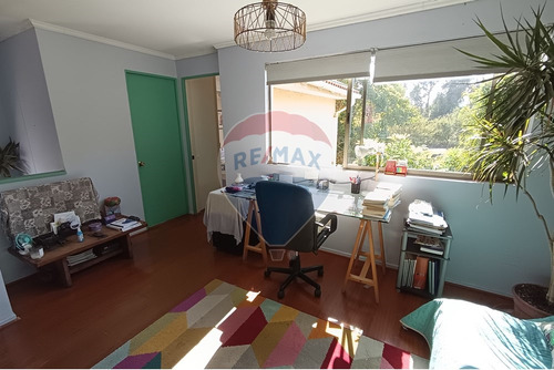 Hogar Espacioso En La Florida: ¡tu Refugio Ideal!