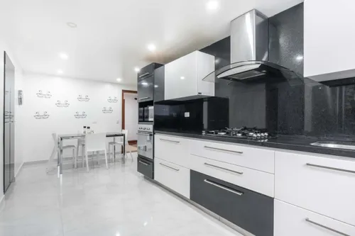Apartamento En Venta En El Nogal. Cod V5086