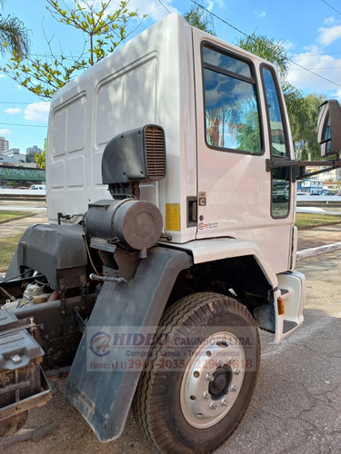 Imagem 7 de 10 de Cargo 1317 Cacamba Basculante 2010