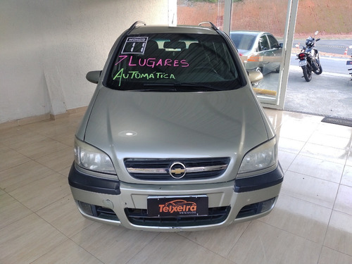 Imagem 2 de 15 de Chevrolet Zafira