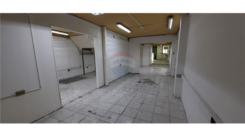 Imagen 2 de 12 de Se Vende Propiedad Comercial En Calle Portugal