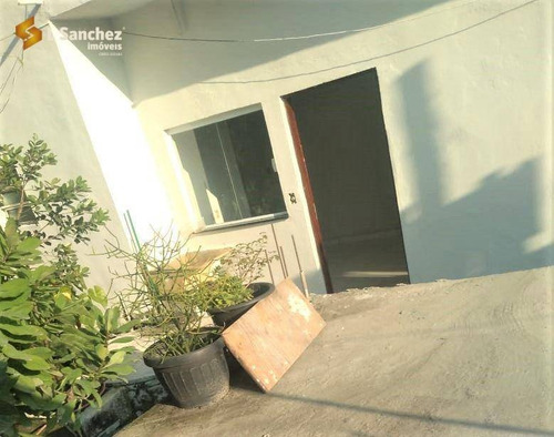 Imagem 2 de 9 de Casa De Vila Com 1 Dormitório Para Alugar, 75 M² Por R$ 700/mês - Jardim Santa Teresa - Mogi Das Cruzes/sp - Ca0330