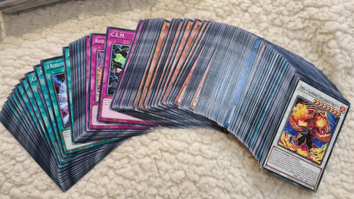 Lote Yugioh Super Pack 100 Cartas Diferentes Português