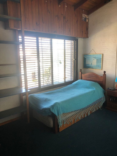 Imagen 7 de 14 de Chalet De 5 Ambs Con Quincho