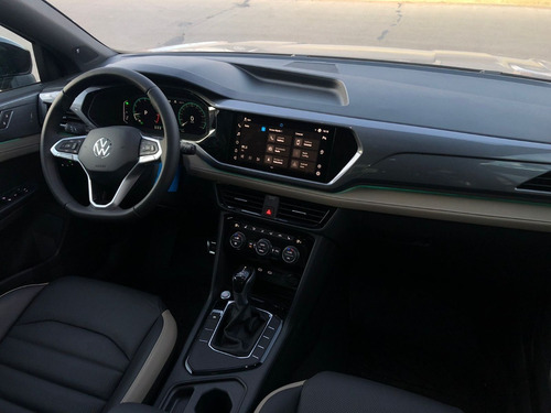 Imagen 5 de 6 de Volkswagen Taos Hero 0 Km