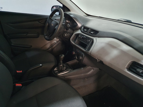 Imagen 13 de 15 de Chevrolet Onix 1,4 Joy Ls + Lv Nafta Manual 5p 2017 Vl