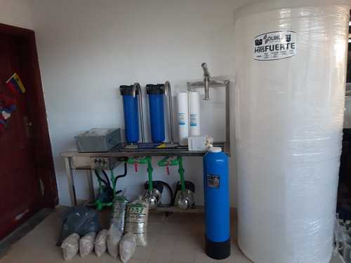 Imagen 1 de 11 de Planta Embotelladora Agua Purificada