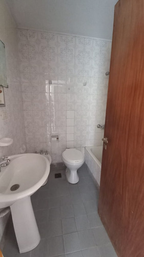 Depto De 2 Dorm En Alquiler Ubicado En Diag 73 Y 58
