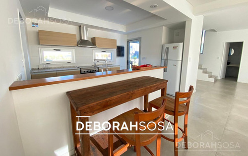 Casa En Alquiler Anual - Araucarias Zona Norte Escobar 4 Ambientes