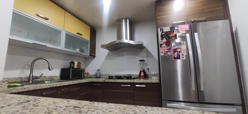 Imagen 14 de 26 de Apartamento Totalmente Remodelado Cumbres De Curumo Mls #22-17747 Wilfredo Bazan