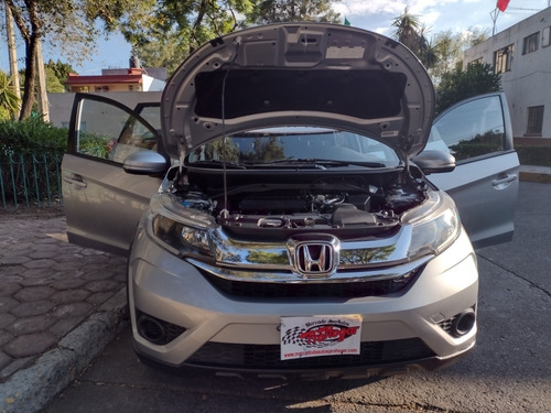 Imagen 14 de 15 de Honda Br-v 2018 1.5 Uniq Cvt
