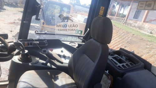 Imagem 6 de 11 de Pá Carregadeira De Rodas Jcb 456zx - Ano 2011