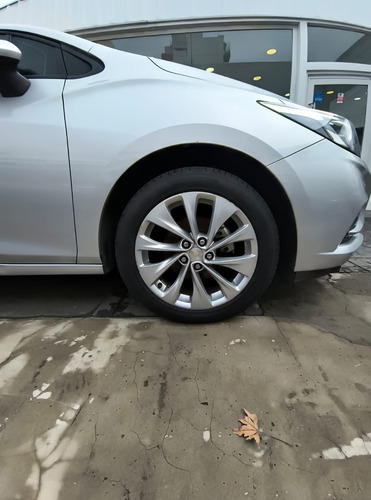 Chevrolet Cruze 1.8 Lt Mt