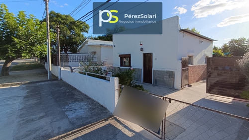 Se Vende Casa De 4 Dormitorios En San José De Mayo, Ideal Vivienda Propia O Rentas