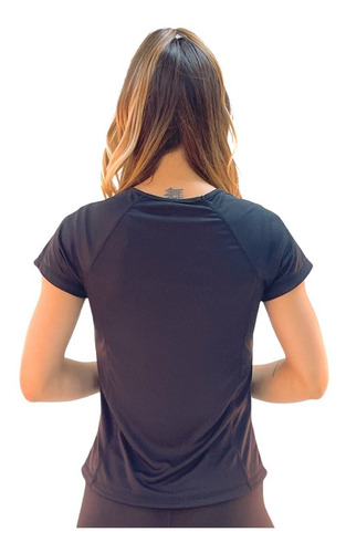 Imagen 3 de 6 de Remera Adele Set Poly Rocortes Bordados - Aerofit Sw