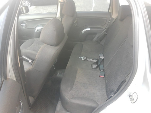 Imagen 11 de 15 de Citroen C3 1.4 Isx
