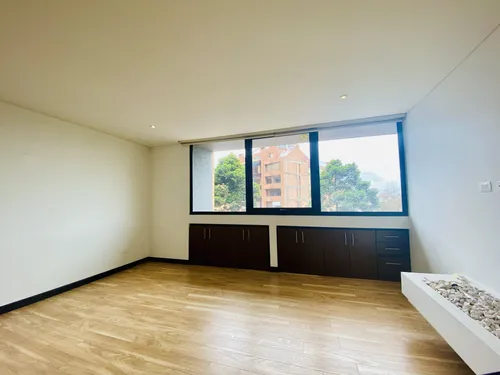 Apartamento En Venta En La Cabrera. Cod V1037069