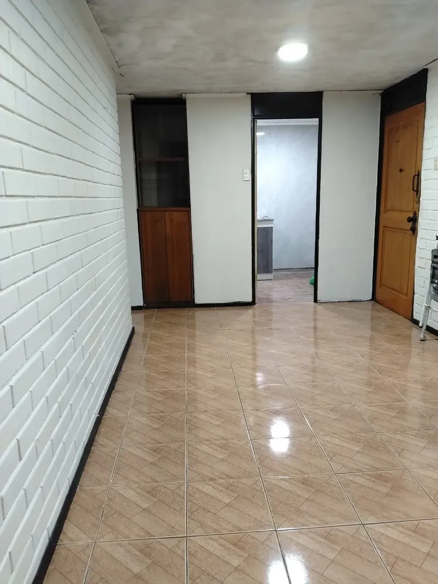 Imagen 3 de 5 de Departamento 2 Dormitorios Amplios Un Baño Buen Sector