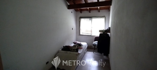 Casa En Venta De 4 Ambientes En Villa Adelina, Vicente López