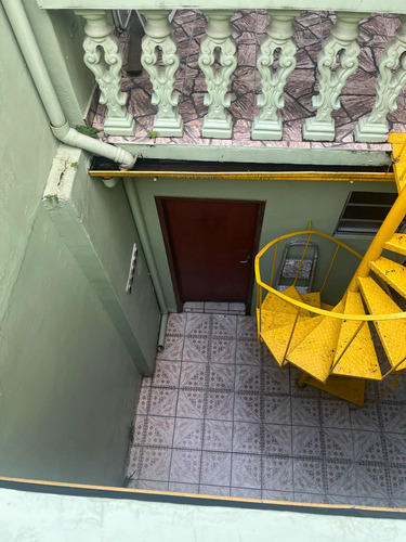 Casa Na Barra Funda De Dois Andares Próximo Ao Metrô