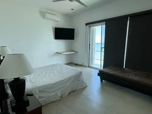 Casa Equipada En Venta Ubicada En Chelem, Yucatán.