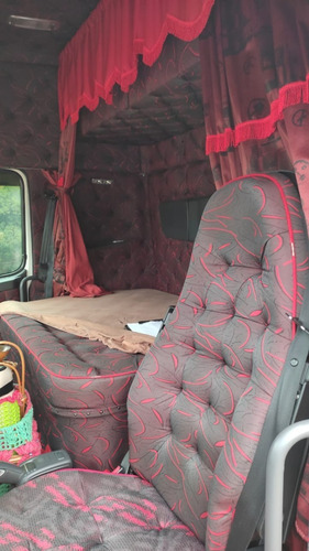 Imagem 15 de 25 de Volvo Fh 540 6x4 Ano 2012