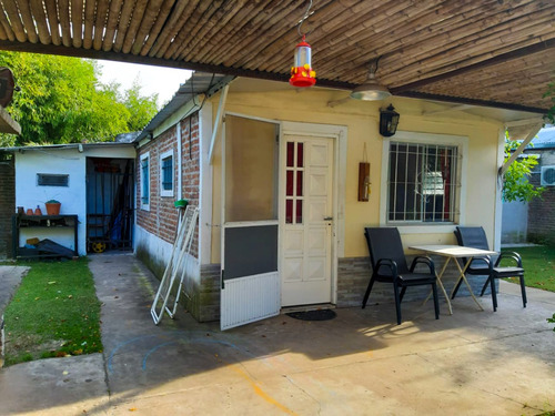 Venta O Permuta Espectacular Casa Quinta, Ubicada En Barrio Cerrado Sin Exp. Virrey Del Pino, Km 46.