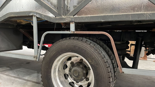 Imagem 7 de 15 de Motorhome Venturacar (semi Pronto)