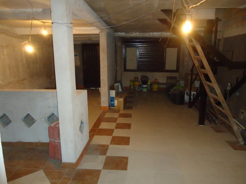 Imagen 8 de 10 de Galpon Ph En Venta En Ituzaingo Norte