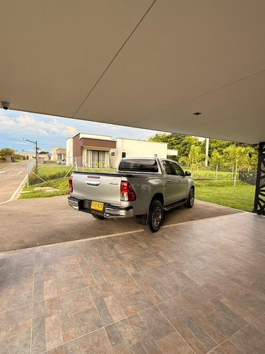 Toyota Hilux 2.7l