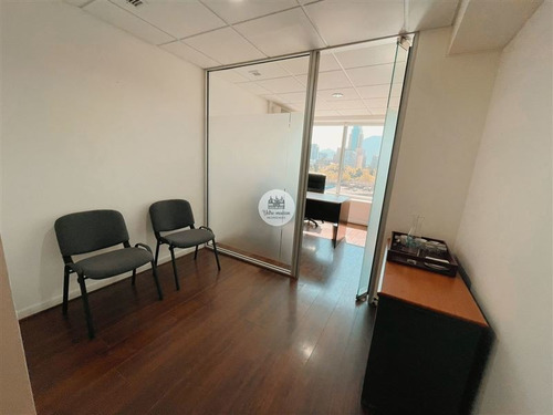 Imagen 4 de 21 de Oficina En Venta En Las Condes