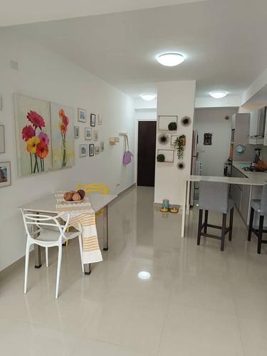 Sky Group Platinum Vende Apartamento En Res. Aspen, La Trigaleña. Pla-1855