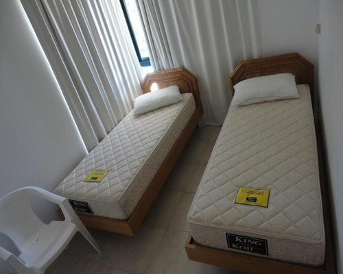 Apartamento En Venta De 3 Dormitorios En Playa Brava