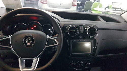 Imagen 9 de 17 de Renault Kangoo Confort 5 Asientos 1.5 Dci En Stock (cna)