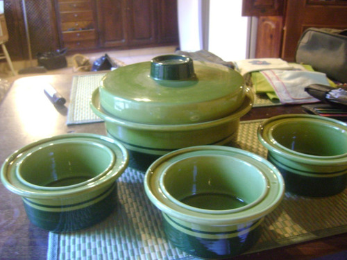 Olla ,cazuela O Guisera  Fina Loza Marca Carsten Con 3 Bowls