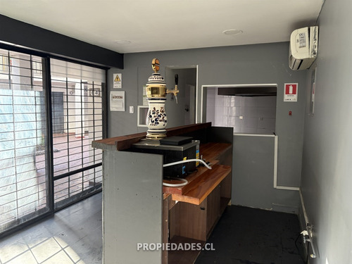 Excelente Local Comercial En Cantagallo