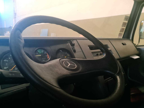 Mercedes Benz 710