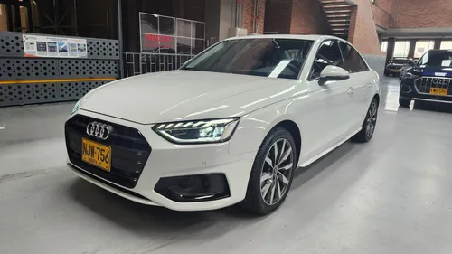 Audi A4 2.0 40 Tfsi Prestige Black
