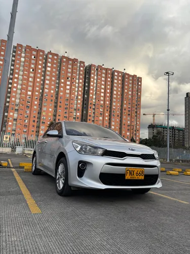 Kia Rio 1.4 Vibrant Hb At