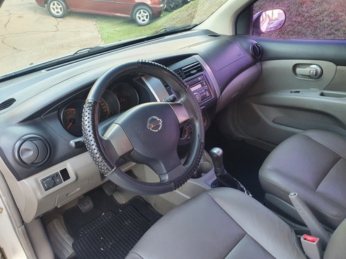 Nissan Livina 1.6 S Flex 2010