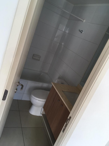 Arriendo Dp Estudio Amplio 1b Terraza Gorbea Stgo