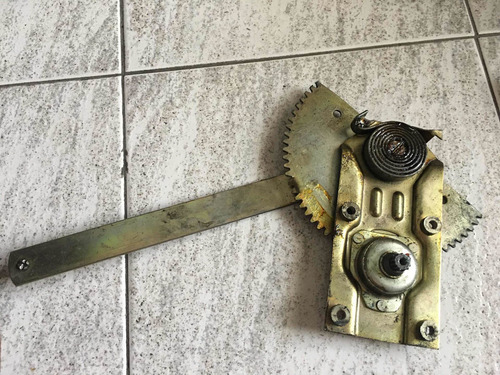 Máquina Levantavidrios Trasera Der. Dodge Vw 1500 78/82
