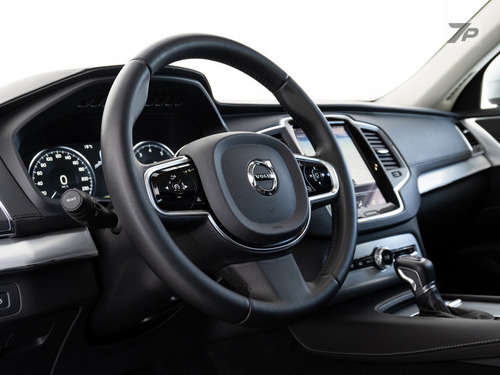 Imagem 4 de 12 de Volvo Xc90 2.0 Momentum Turbo Gasolina 4p 4x4 Automático