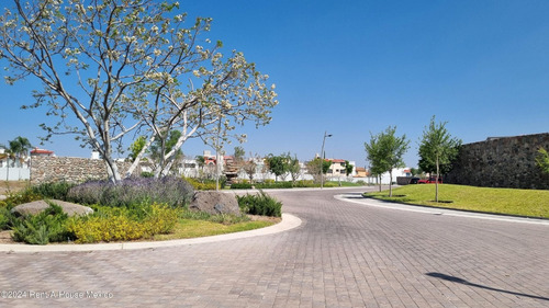 Milenio Iii Terreno Residencial En Preventa Rah3619