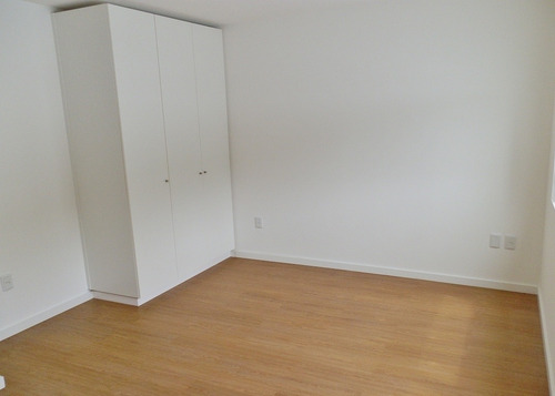Excelente Apartamento 1 Dormitorio En Zona Tres Cruces-torre Cassinoni #106