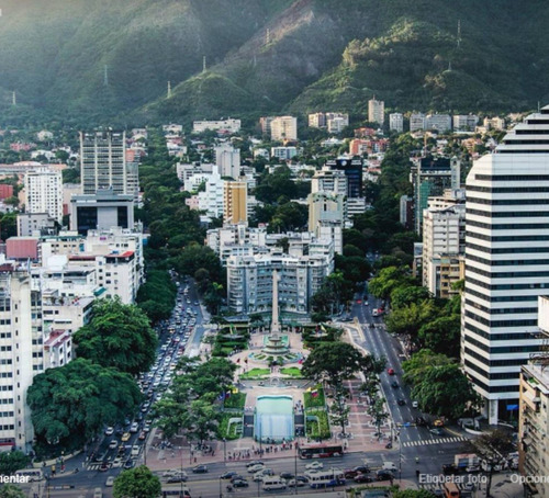 Imagen 1 de 3 de Venta De Terreno Comercial 3.200 M2 Altamira