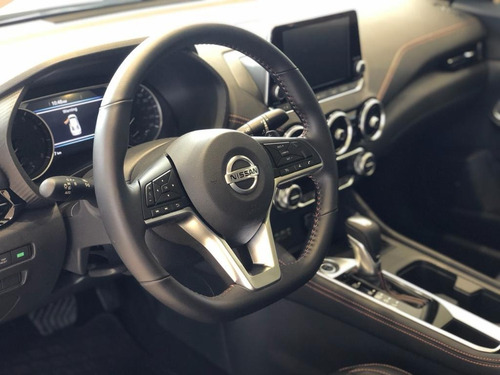 Nissan Sentra 2.0 Sr #09