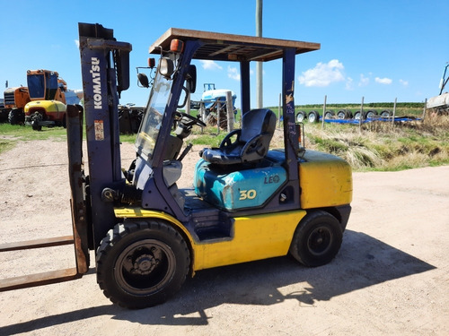 Elevador Komatsu 3.0 T