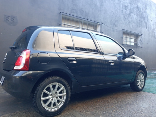 Imagen 6 de 11 de Renault Clio 1.2 Mío Authentique Pack Abs Abcp 2014